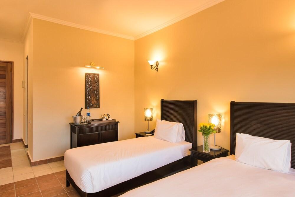 Colosseum Boutique Hotel & Spa Daressalam Exterior foto