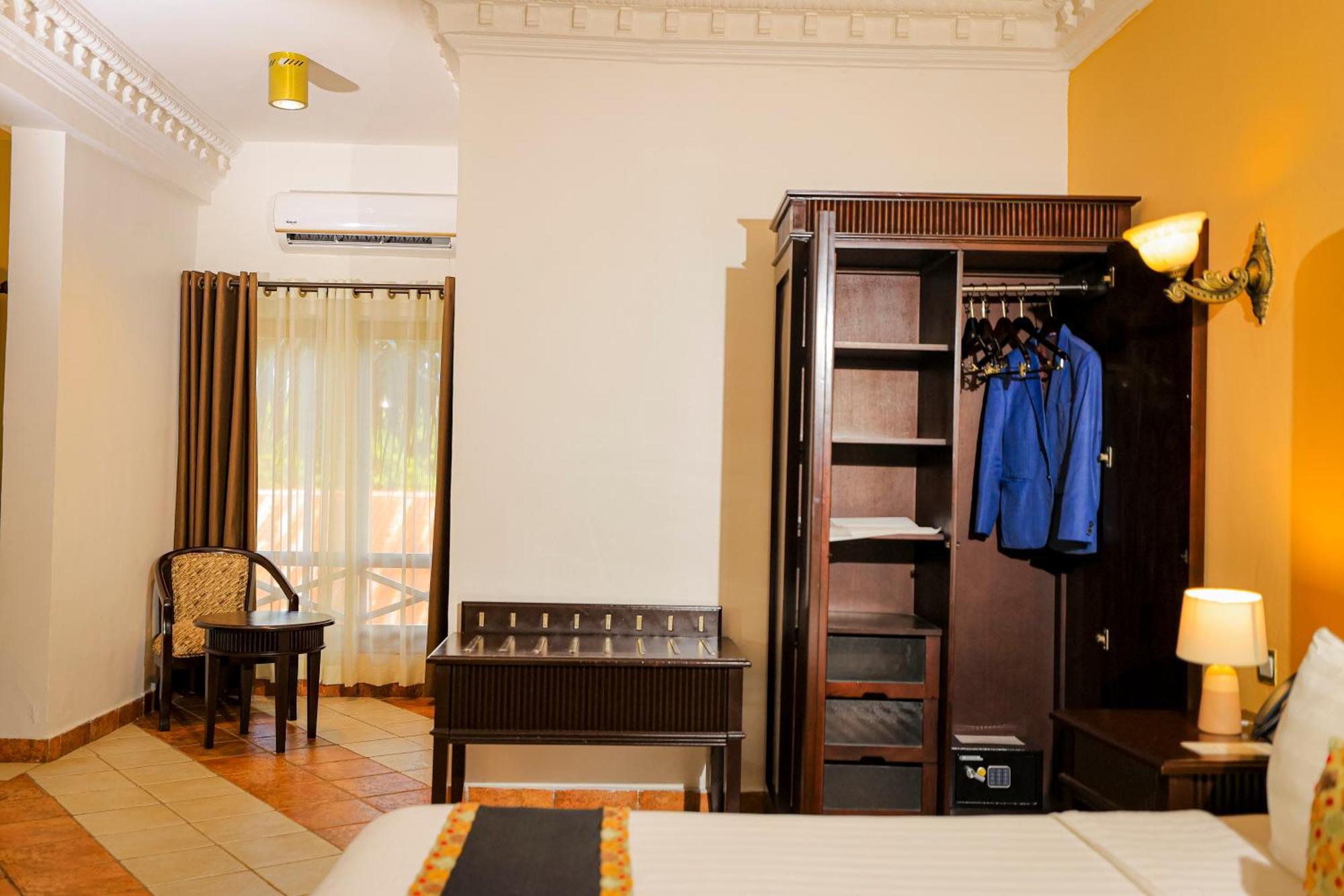 Colosseum Boutique Hotel & Spa Daressalam Exterior foto