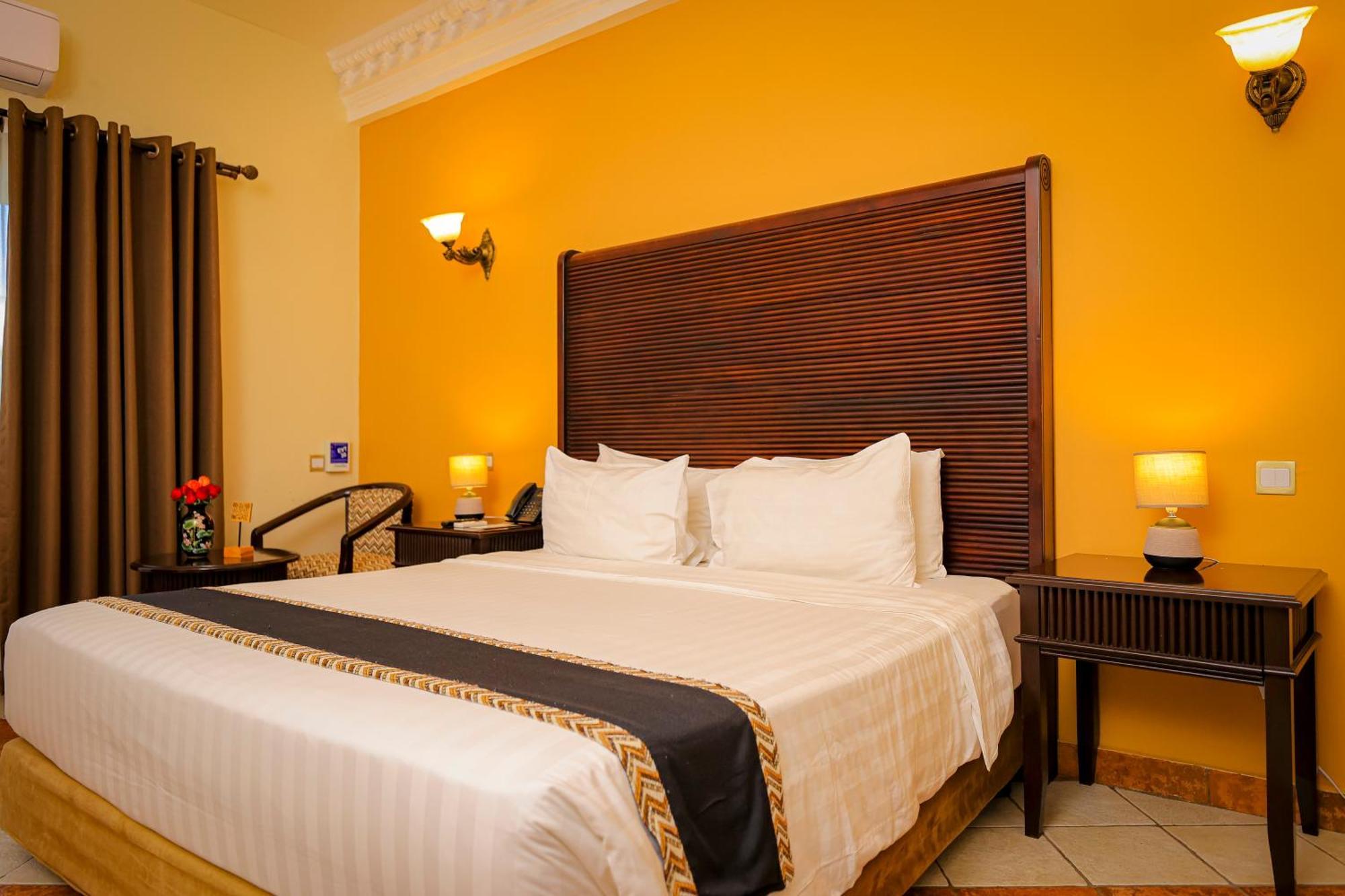 Colosseum Boutique Hotel & Spa Daressalam Exterior foto