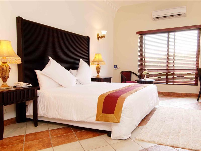 Colosseum Boutique Hotel & Spa Daressalam Exterior foto